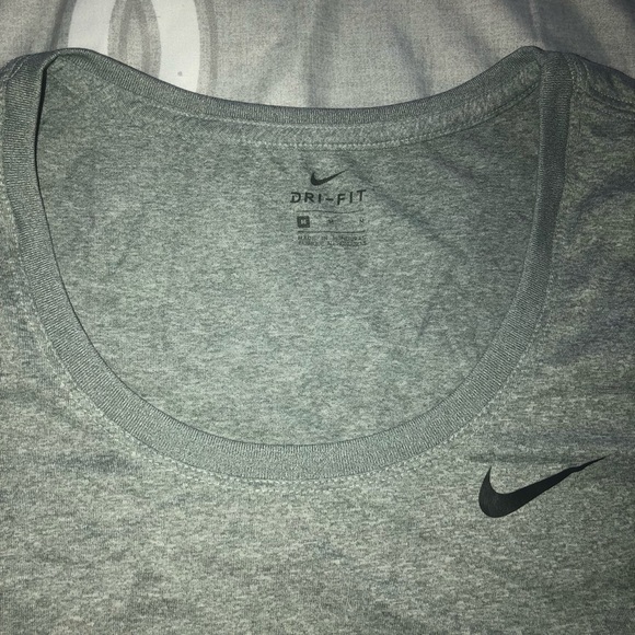 Nike DriFit Tee - Picture 2 of 3